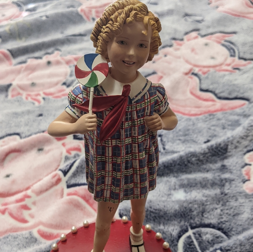 Vintage The Danbury Mint Shirley Temple Musical Figurine - Picture 5 of 5